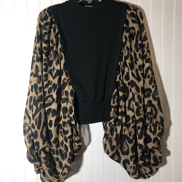 Super Gorgeous Blouse - Picture 2 of 8